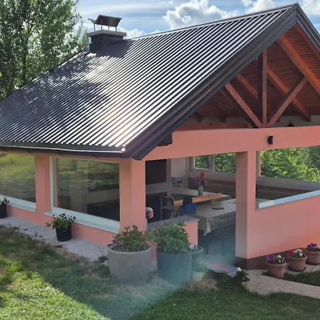 فيلة Misevici Hadžići
