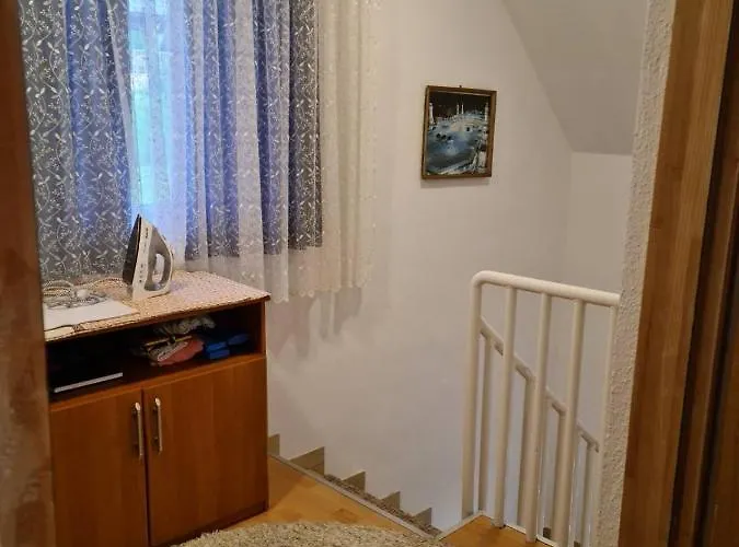 Misevici Villa Hadzici